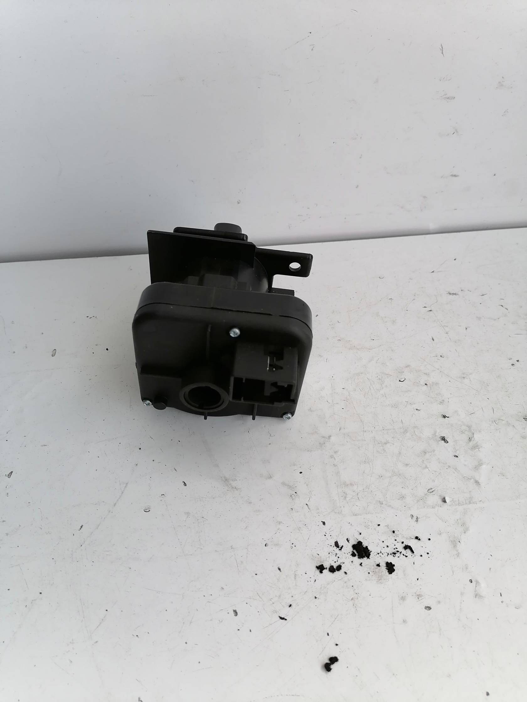 Interruttore blocco comando luci